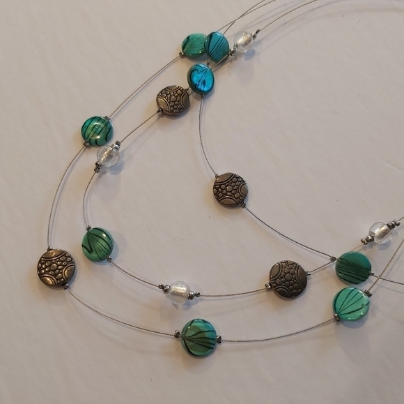 🆕️Beaded necklace//B1 - Picture 4 of 4